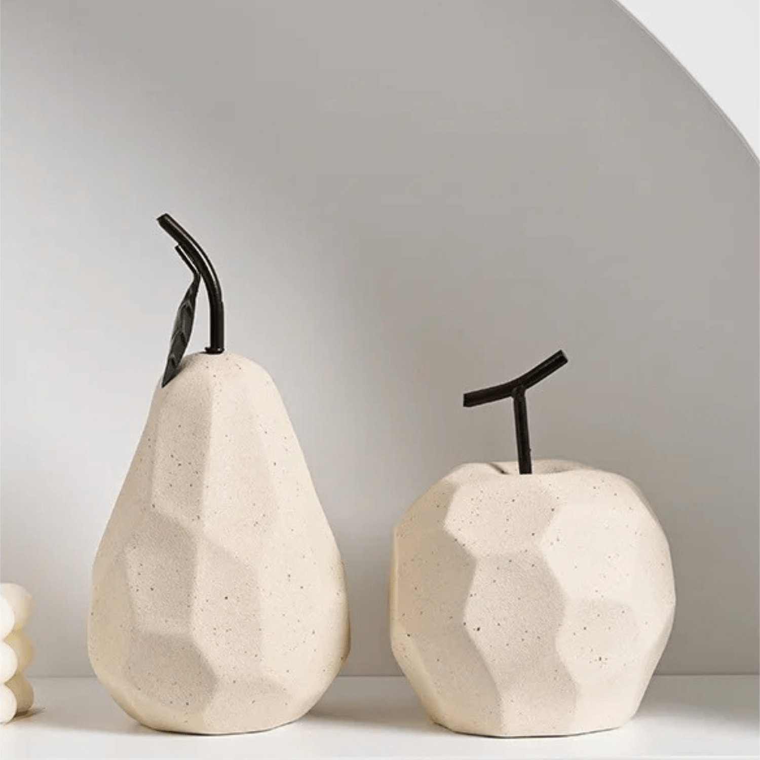 Milli Arts – Apple - Milli Arts