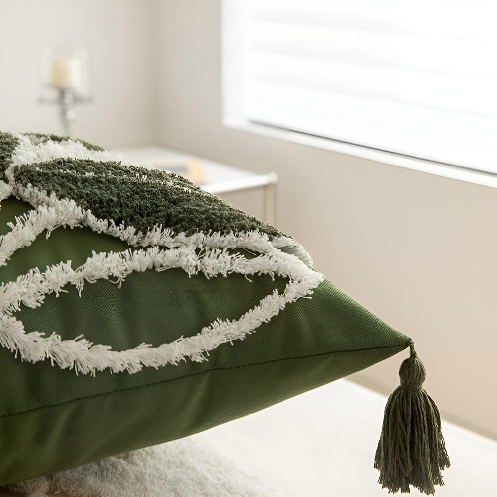 Milli Arts – Elegant Plush Leaf Cushion Cover in Soft Green for a Serene Ambiance - Milli Arts