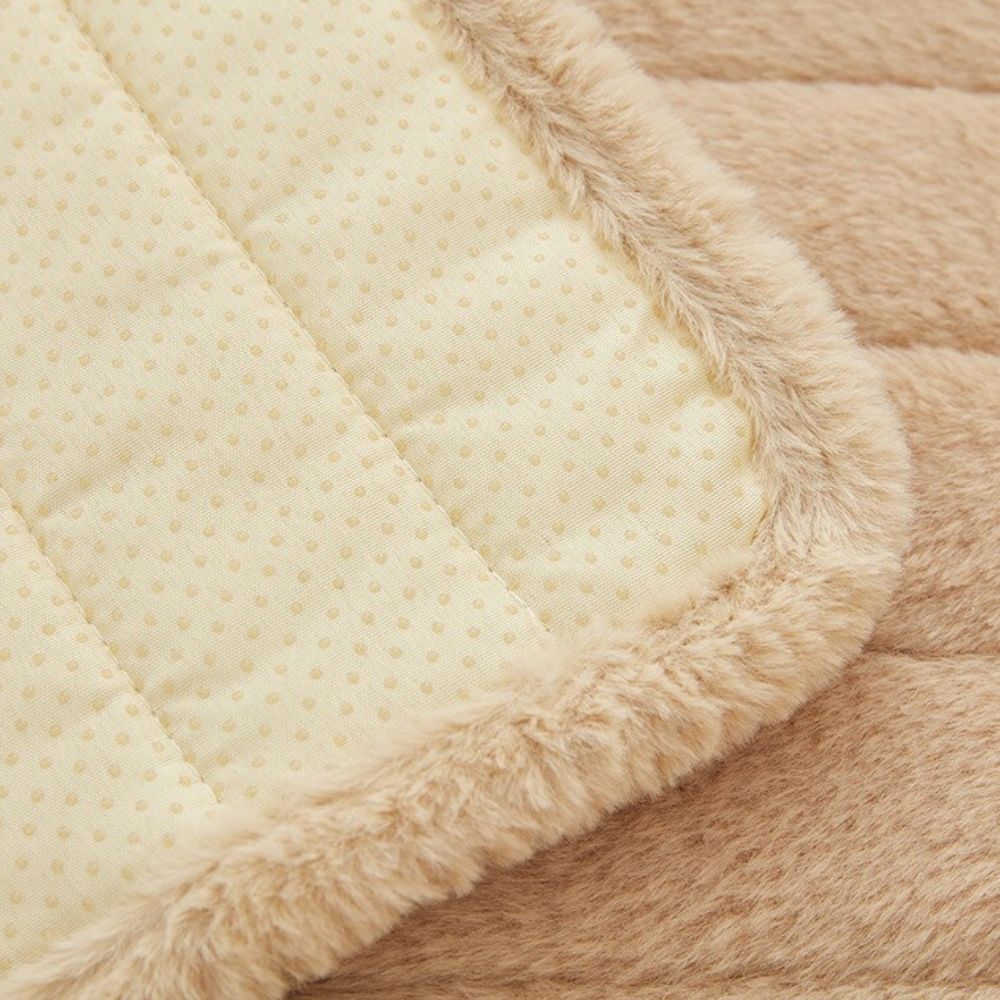 Milli Arts – Elegant Textured Recliner Cover for Cozy Comfort and Inviting Atmosphere - Milli Arts