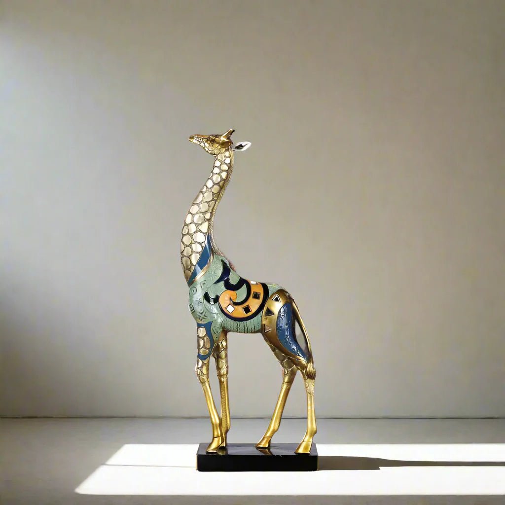 Milli Arts – Majestic Giraffe Sculpture - Milli Arts