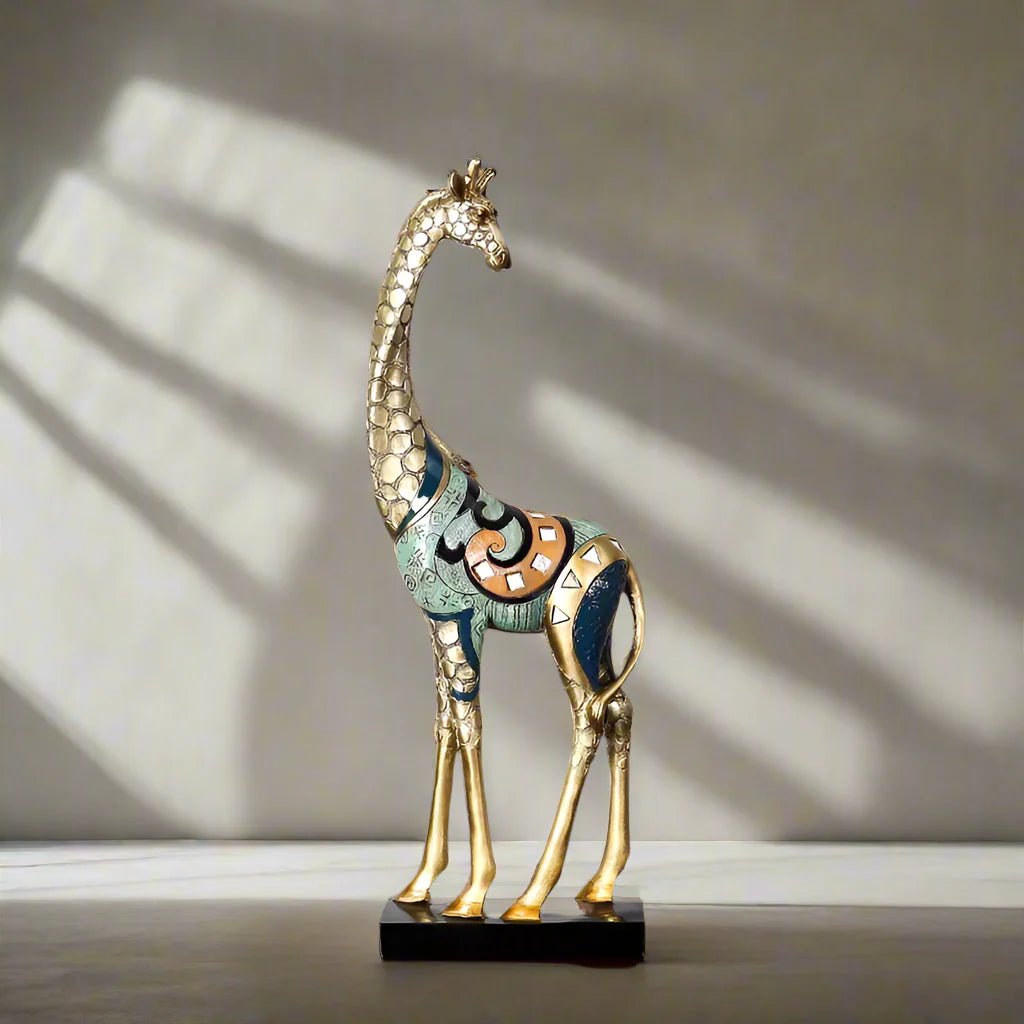 Milli Arts – Majestic Giraffe Sculpture - Milli Arts