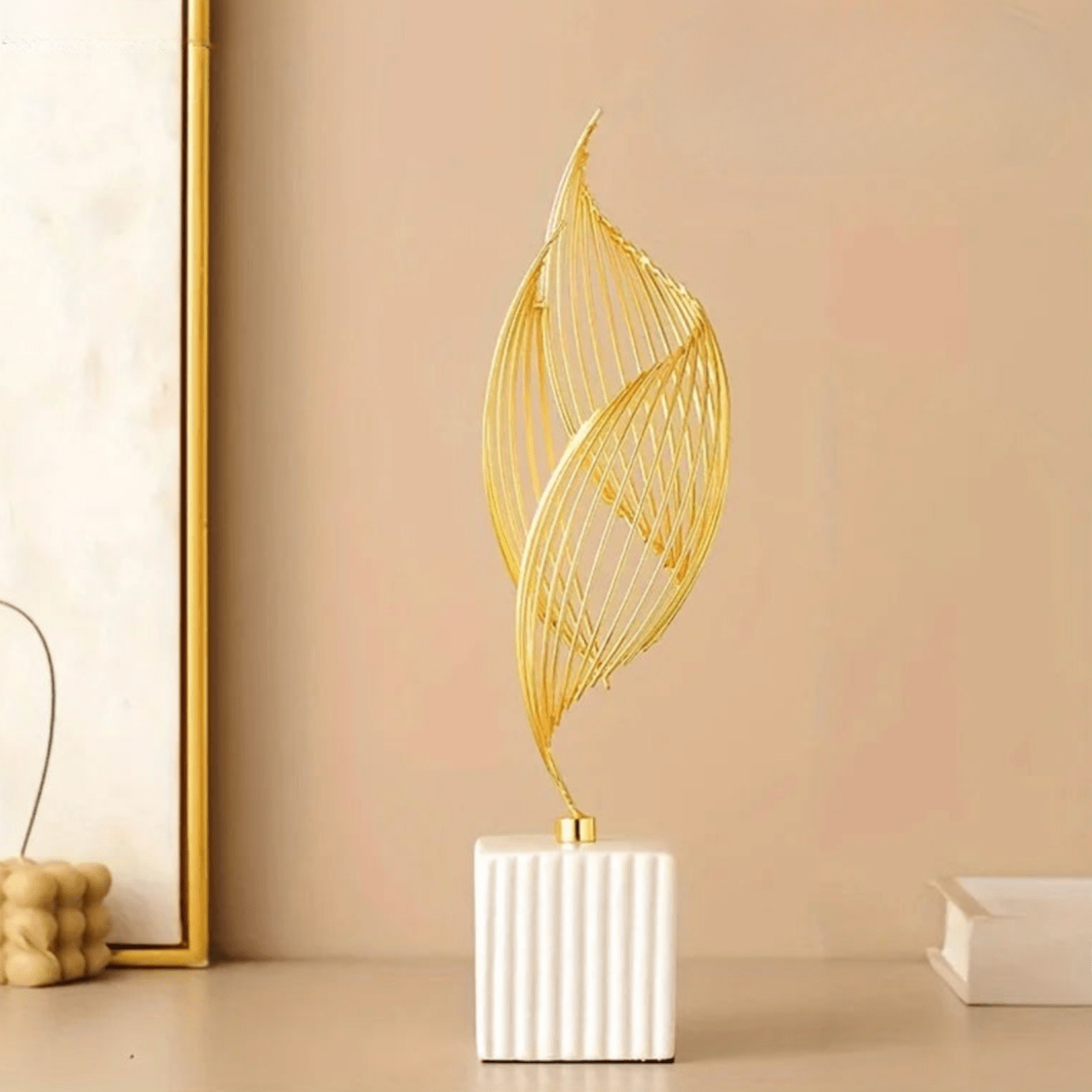 Milli Arts – Nordic Aura Sculpture - Milli Arts